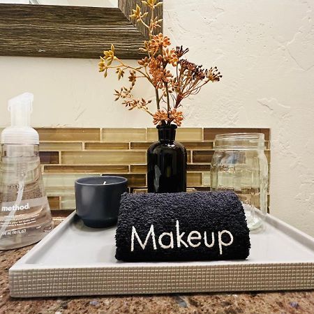 Home Sweet Idahome, Feels Like Home With All The Decor You Wish You Could Afford King Bed In Master, Fully Fenced Dog Friendly Yard, A Few Blocks From Bsu And Downtown Boise, Your Perfect Stay! Eksteriør billede