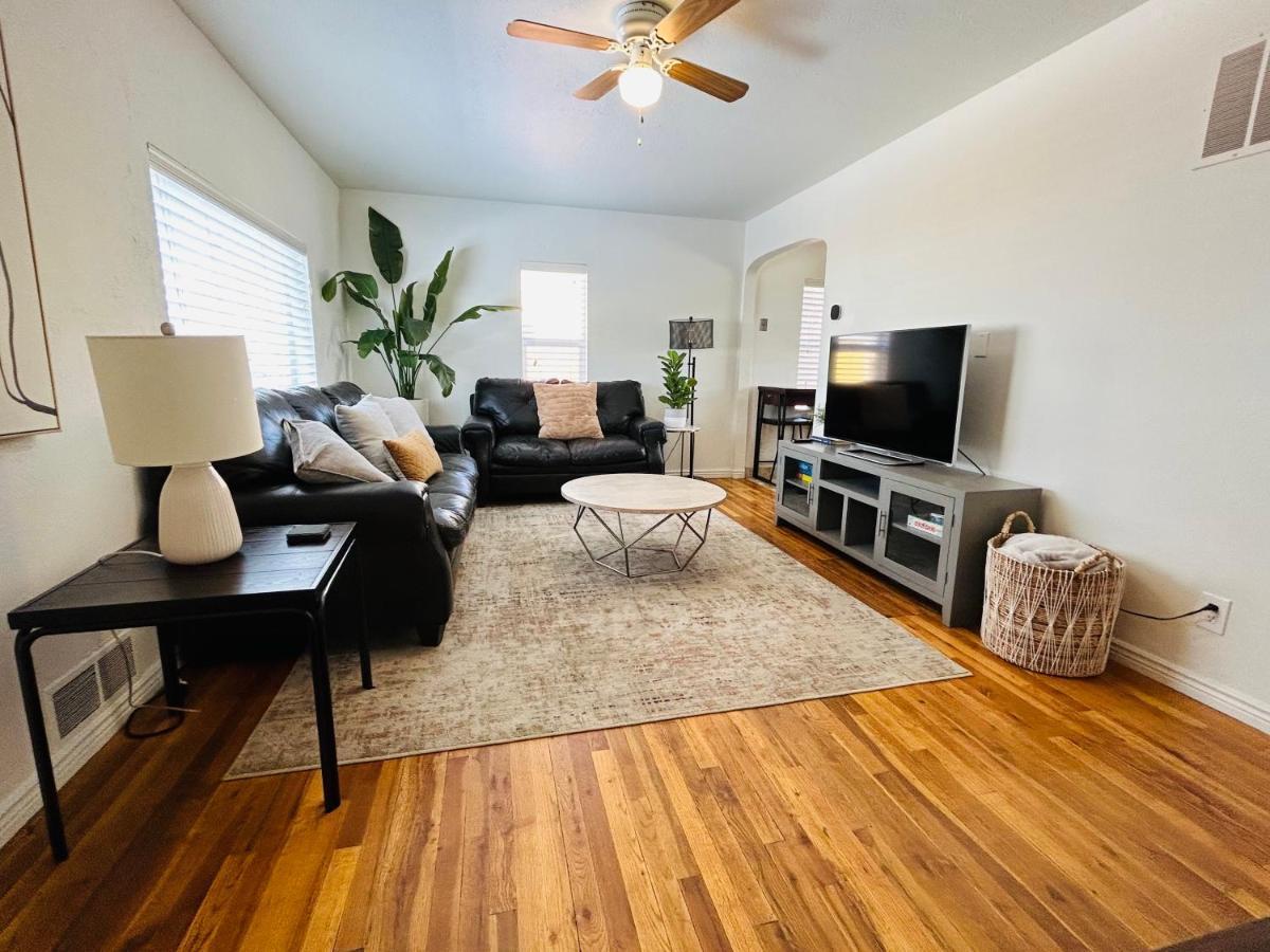 Home Sweet Idahome, Feels Like Home With All The Decor You Wish You Could Afford King Bed In Master, Fully Fenced Dog Friendly Yard, A Few Blocks From Bsu And Downtown Boise, Your Perfect Stay! Eksteriør billede