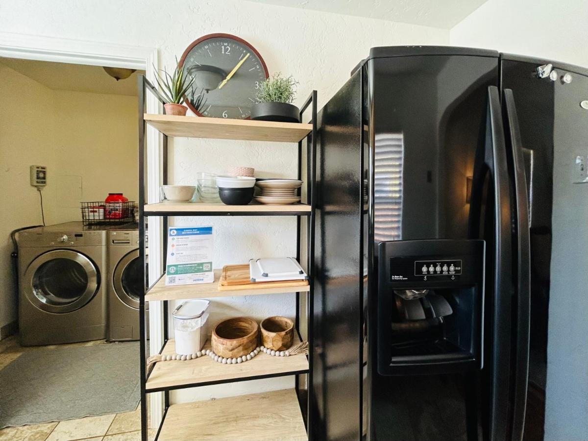 Home Sweet Idahome, Feels Like Home With All The Decor You Wish You Could Afford King Bed In Master, Fully Fenced Dog Friendly Yard, A Few Blocks From Bsu And Downtown Boise, Your Perfect Stay! Eksteriør billede